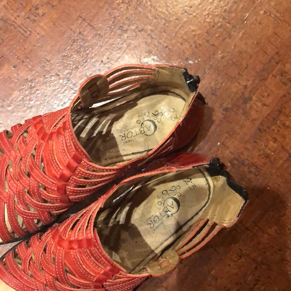 Handmade strappy leather sandals - Picture 2 of 5